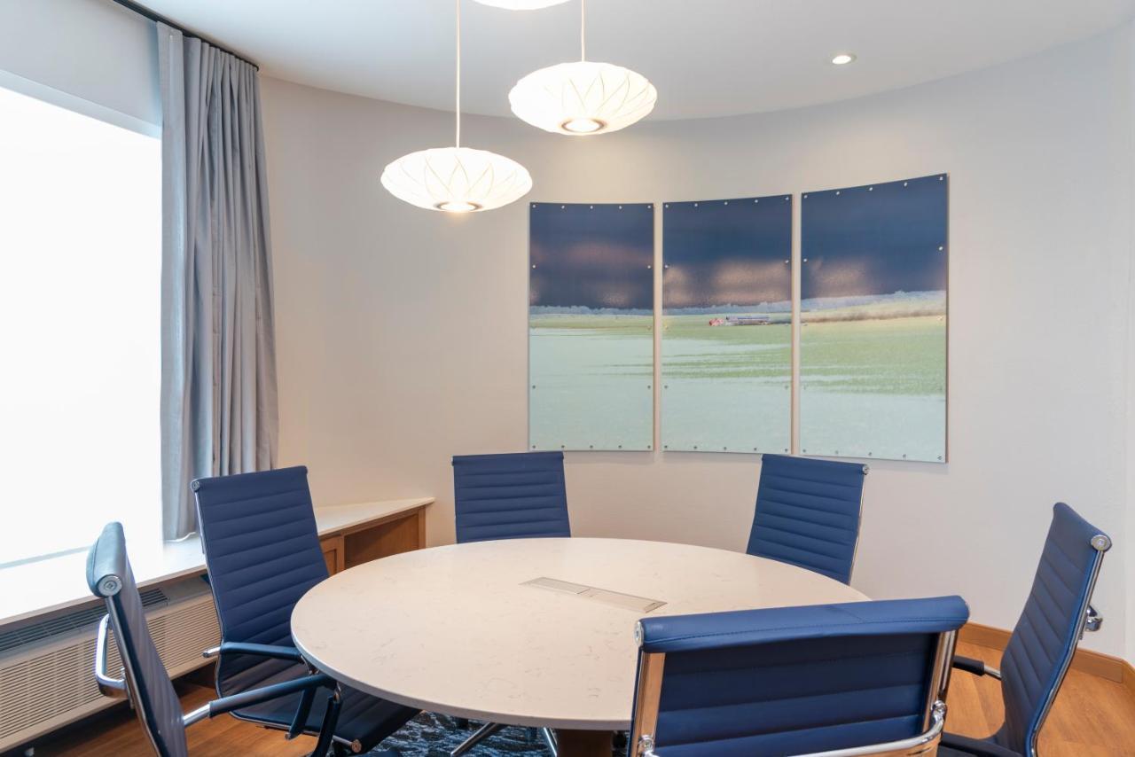 Fairfield Inn & Suites By Marriott Fair Oaks Farms Esterno foto