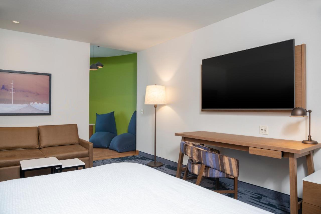 Fairfield Inn & Suites By Marriott Fair Oaks Farms Esterno foto