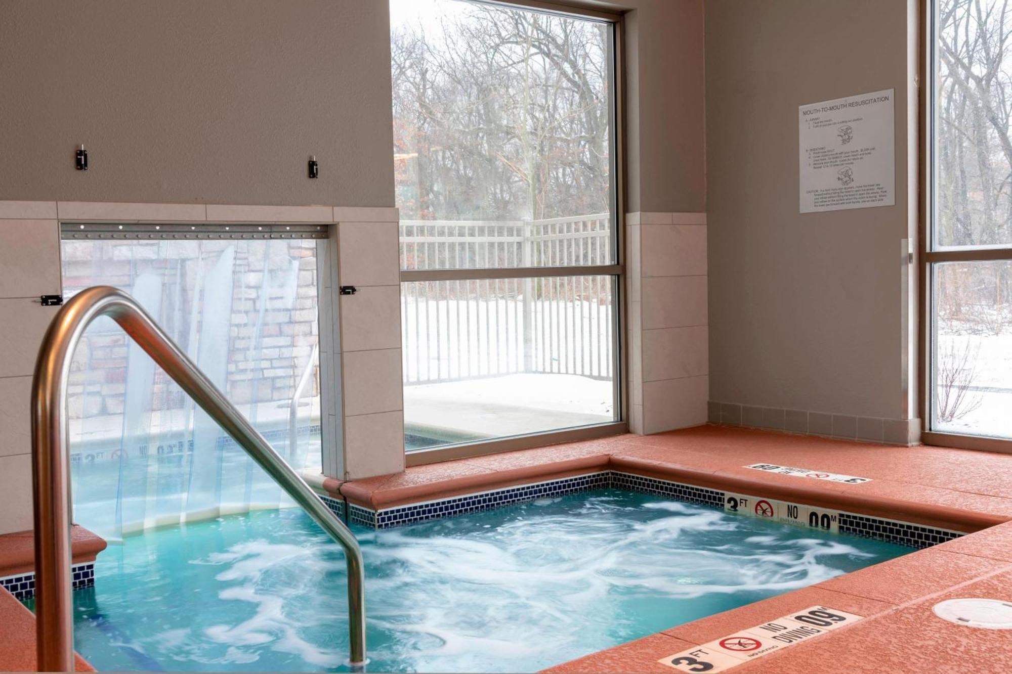 Fairfield Inn & Suites By Marriott Fair Oaks Farms Esterno foto