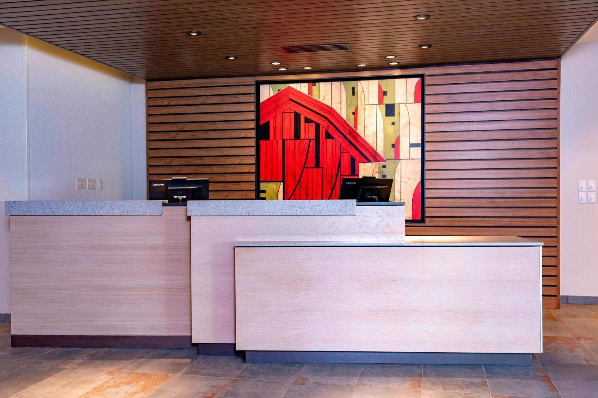 Fairfield Inn & Suites By Marriott Fair Oaks Farms Esterno foto