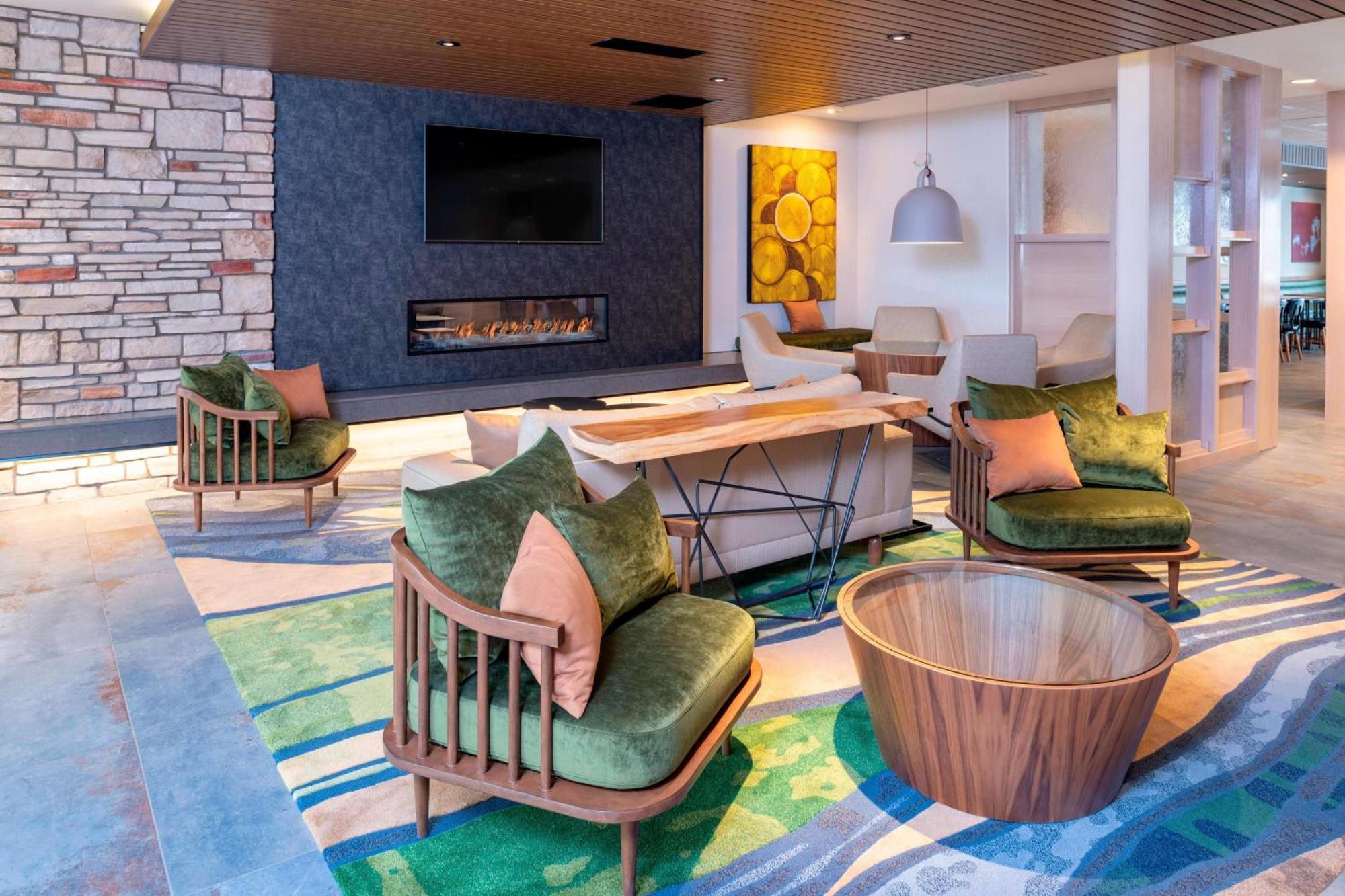 Fairfield Inn & Suites By Marriott Fair Oaks Farms Esterno foto